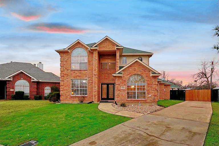 House Grapevine
