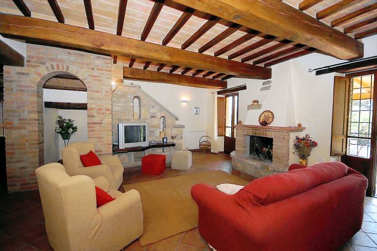 Fully equipped beautiful villa with patio, yard & barbeque | Nature view | Pets are welcome — photo 3