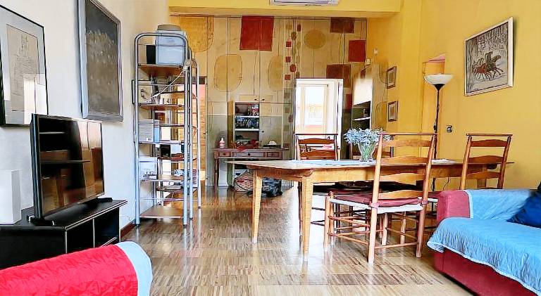 Lovely holiday apartment | Close to Mole Antonelliana | Good for workation | Pets are welcome in Turin