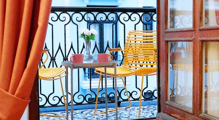 Apartment with patio | Close to Taksim Square | Perfect for remote work | Dogs allowed — photo 4