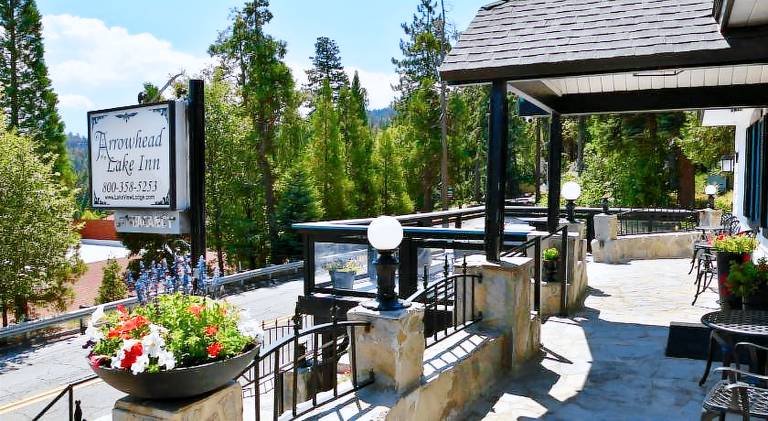 Arrowhead Lake Inn in Lake Arrowhead, CA