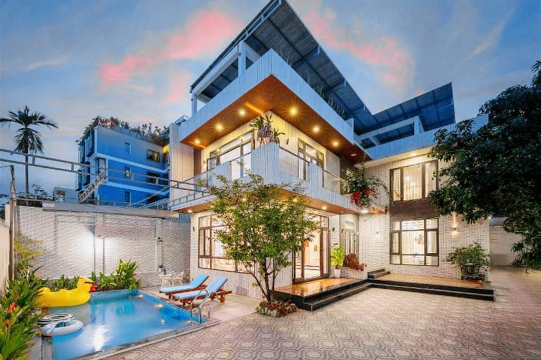 Spacious villa with barbecue & pool | Perfect for remote work | Pets allowed — photo 5