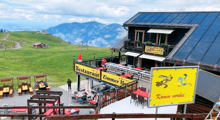 Klewenalp Ausflugs-Ski-Pistenhotel Klewenstock in Ennetbuergen
