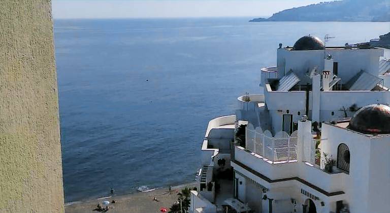 Apartamento Estudio en Chinasol Primera Linea Playa San Cristobal — photo 4
