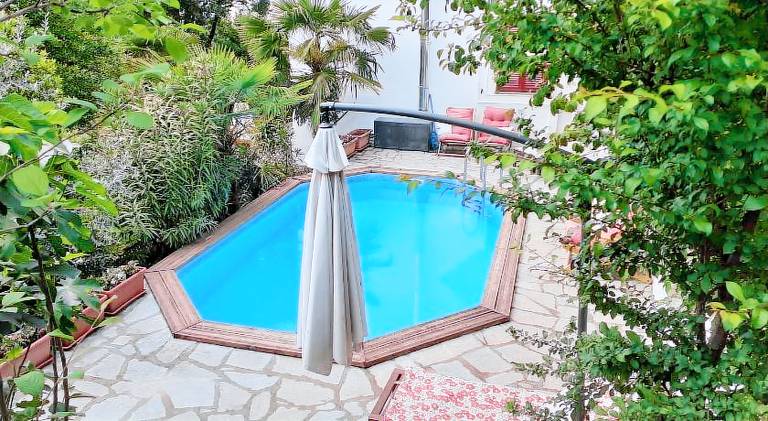 Villa with pool & jacuzzi | Dogs allowed — photo 3