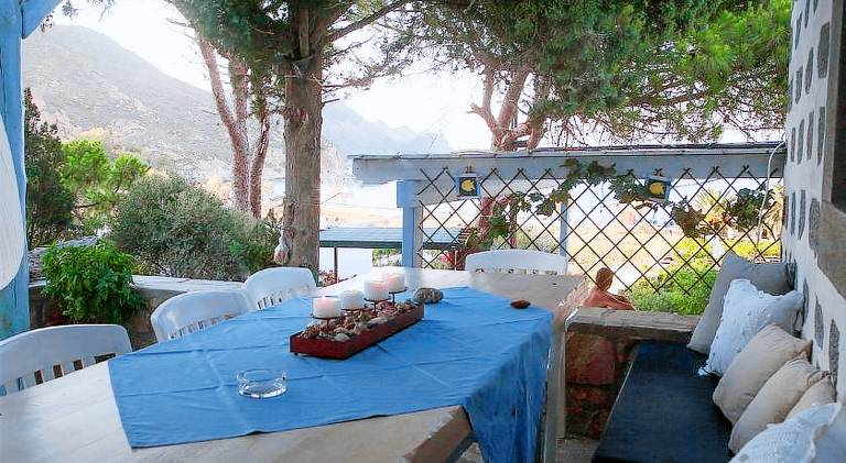 House with garden & patio in Patmos
