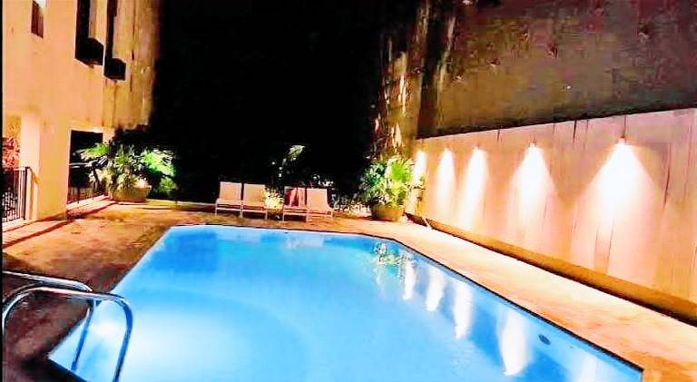 Holiday apartment with pool — photo 5