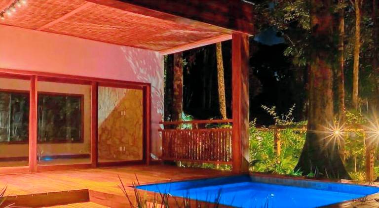 House with hot tub in Itacaré