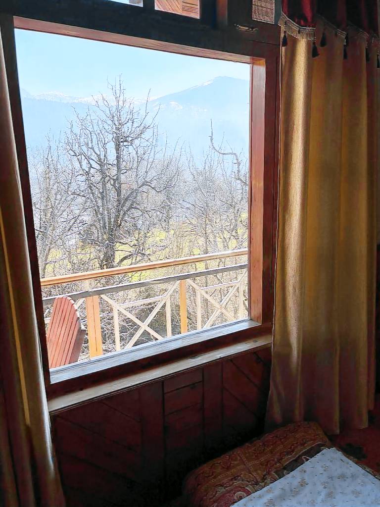 Apartment with 2 rooms for 5 persons in Kullu
