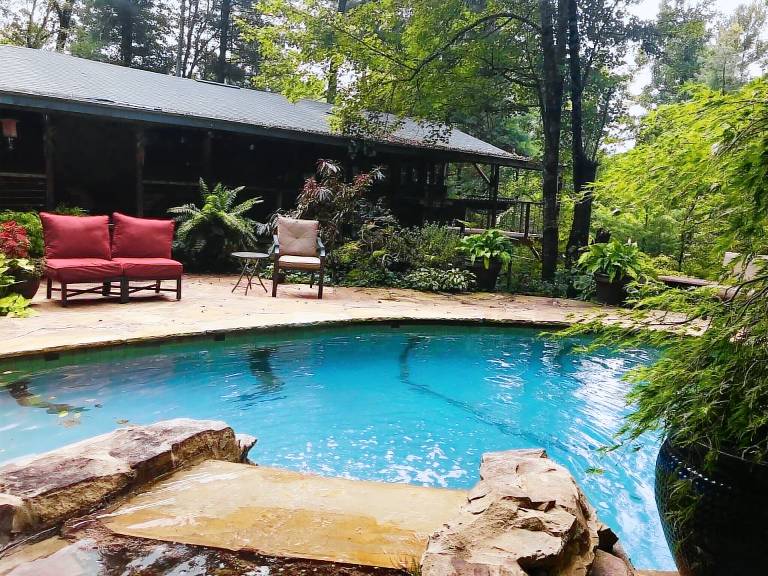 Cabin Hendersonville
