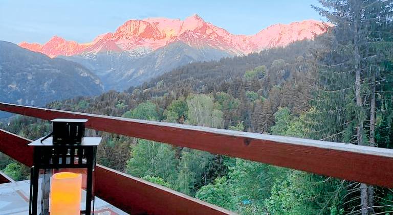 Holiday apartment with pool in Combloux
