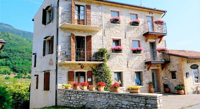 House with 2 rooms for 4 persons in Treviso