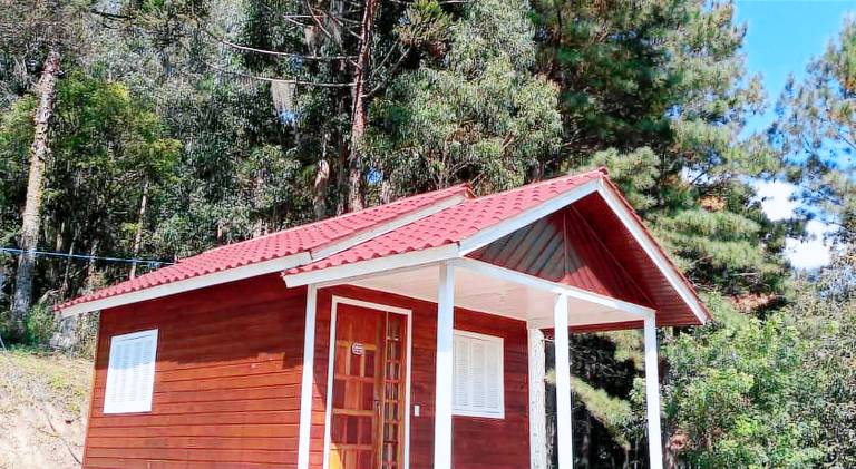 Vacation home with yard in Urubici