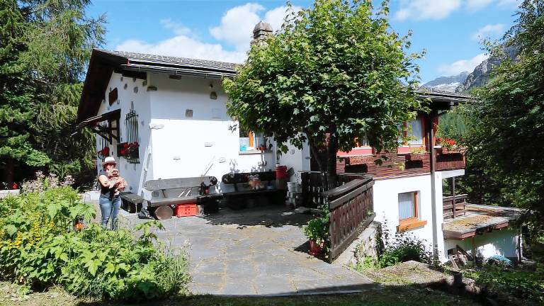 Children-friendly rental apartment with BBQ, garden & patio | Garden view | Next to the ski | Pets are welcome — photo 2