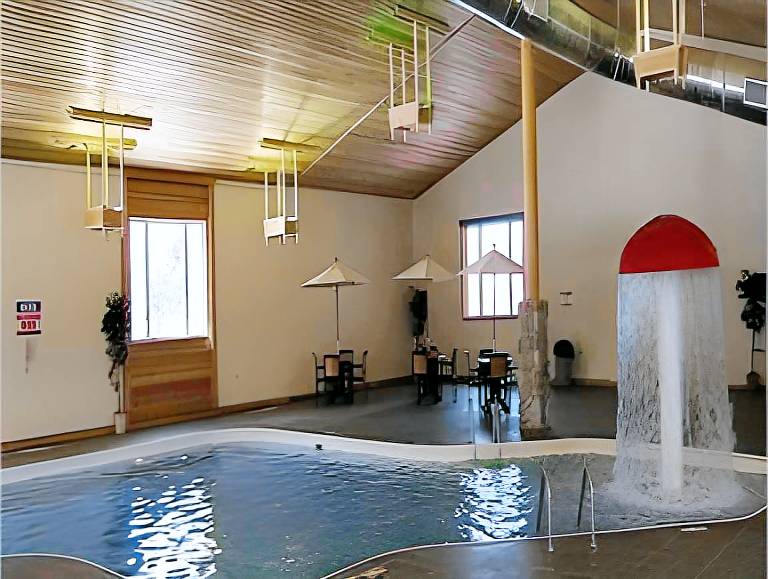 Holiday Inn Express Munising-Lakeview Hotel By IHG — photo 4