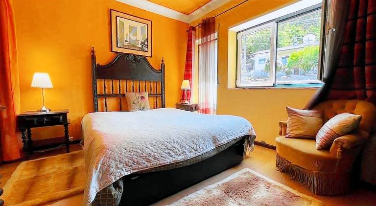Vacation home with private pool, barbeque & yard | Good for workation | Pet-friendly — photo 2