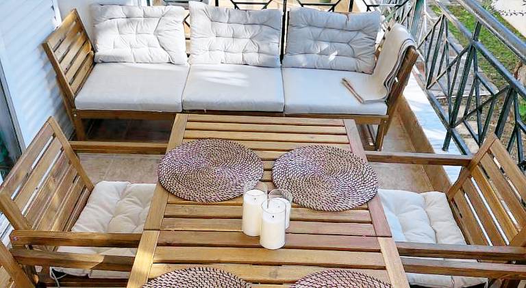 Holiday apartment with yard, grill & terrace — photo 2