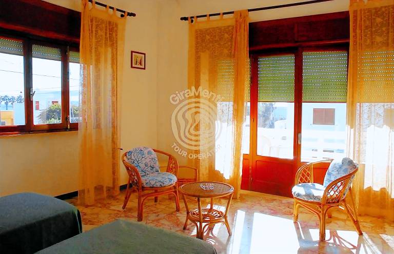 Family-friendly pleasant holiday apartment with grill & patio | Next to the beach | Pets allowed — photo 2