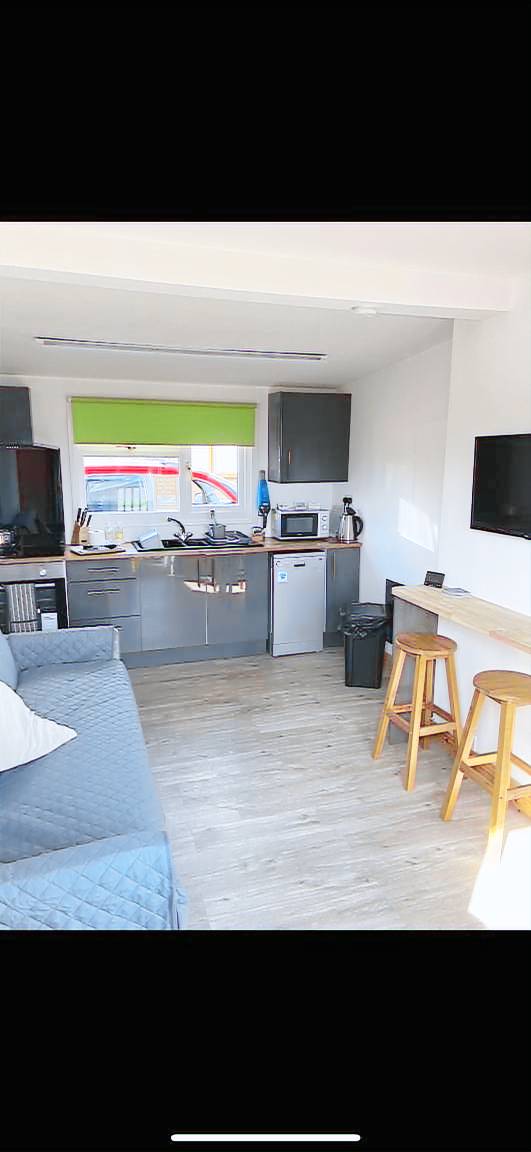 Chalet with 1 room for 4 persons — photo 3
