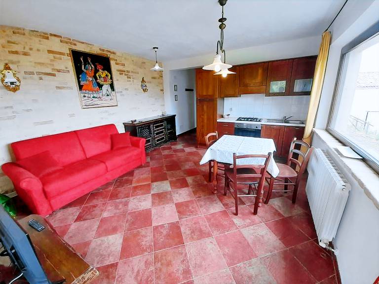 Family-friendly wonderful holiday apartment with yard, hot tub & private pool | Pet-friendly — photo 3