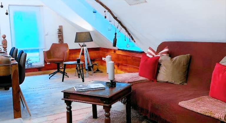 Rental apartment with 2 rooms for 6 persons — photo 2