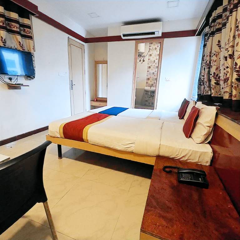 Hotel Quike at Rs 999 - Electronic City in Anekal