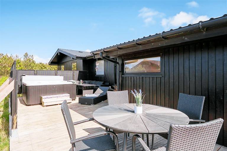 Hus  Hvide Sande