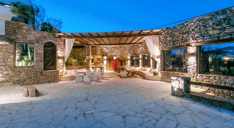 Fully equipped pleasant villa with private pool, yard & grill | Suitable for remote work | Dogs allowed — photo 3