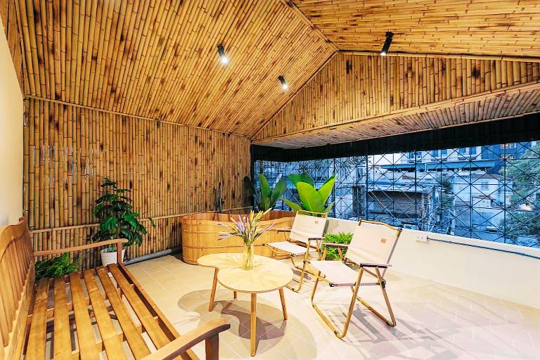 House  Hàng Bài