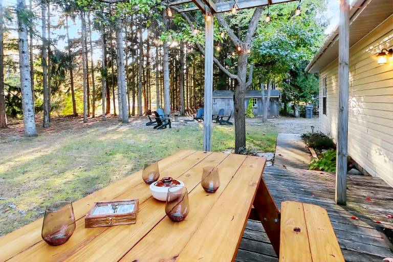 Cabin  Northport