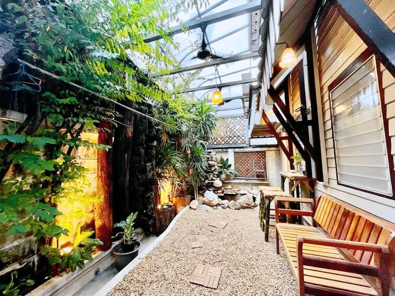 Vacation home with yard | Near Grand Palace — photo 4