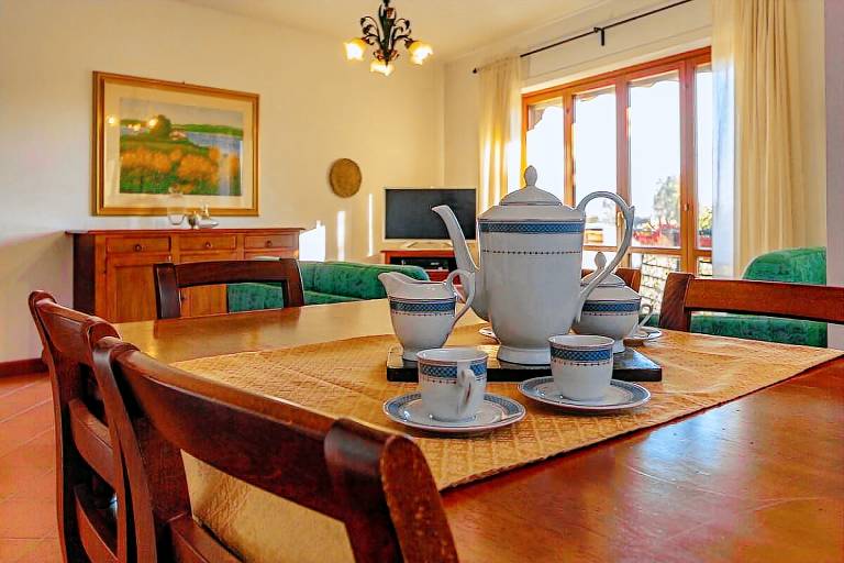 Vacation home with garden & terrace — photo 3