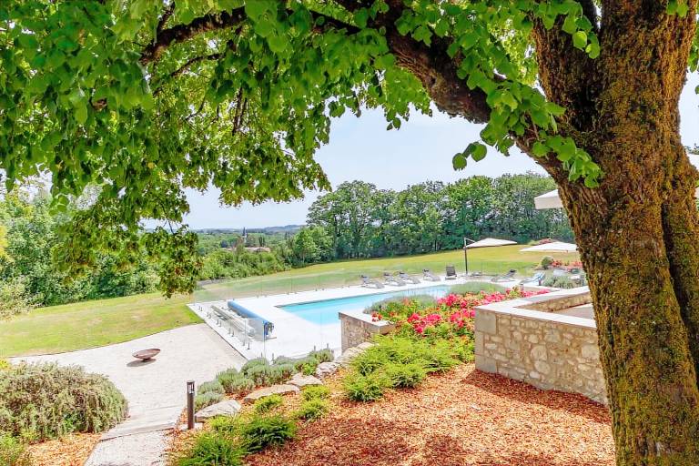 Child-friendly villa with garden, patio & private pool | Pets allowed — photo 2