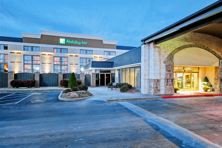 Holiday Inn Cincinnati-Riverfront By IHG — photo 4