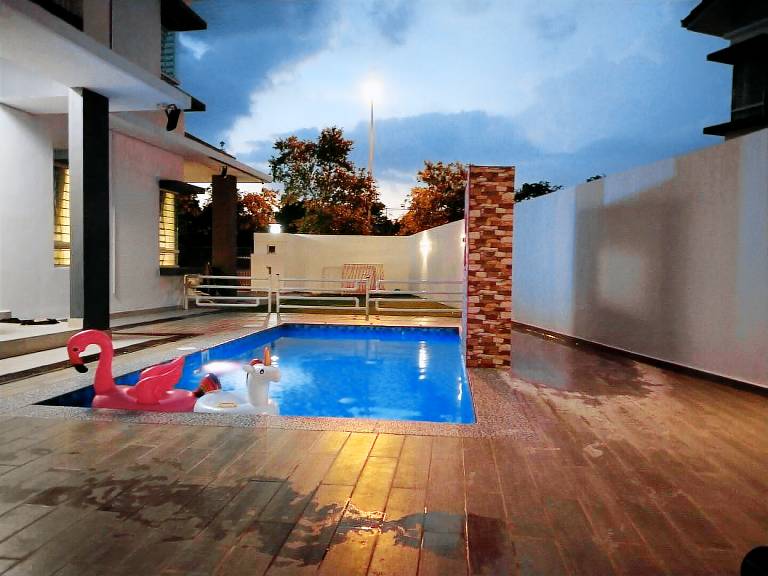 2000 m² Villa