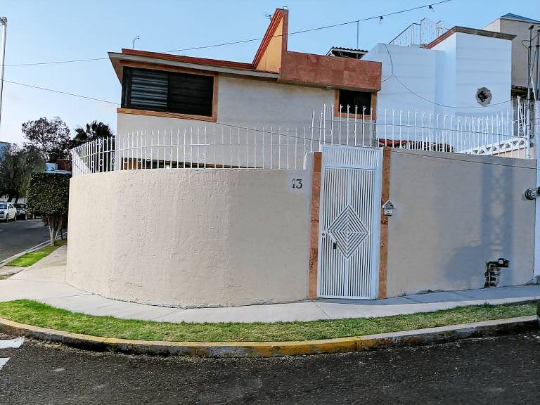 Casa Santiago de Querétaro