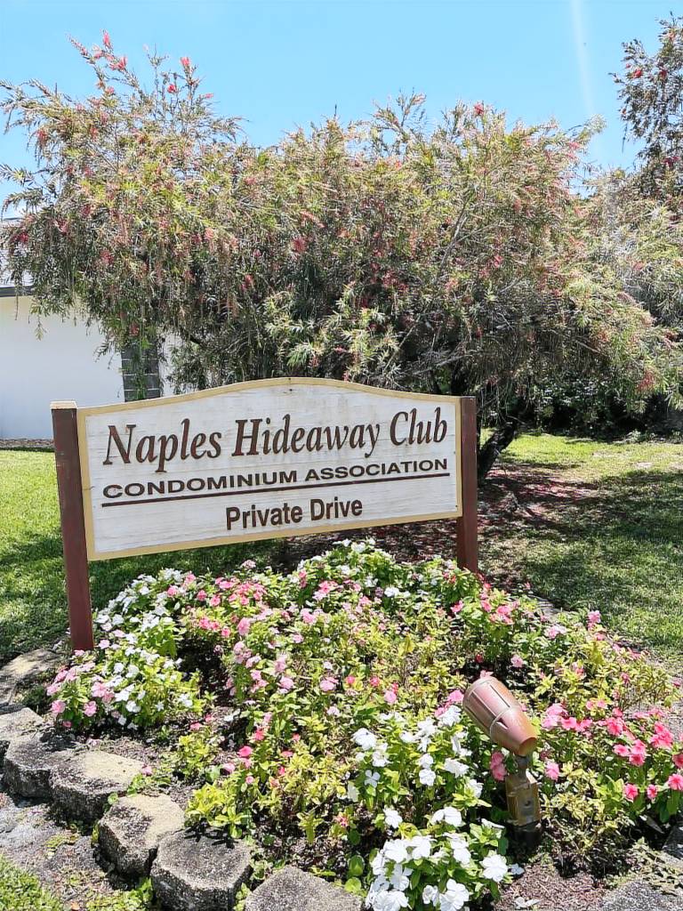 Condo Naples