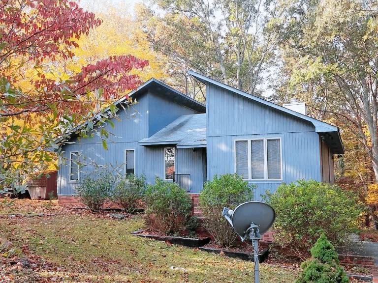 Seneca, SC Vacation Rentals from 60 HomeToGo