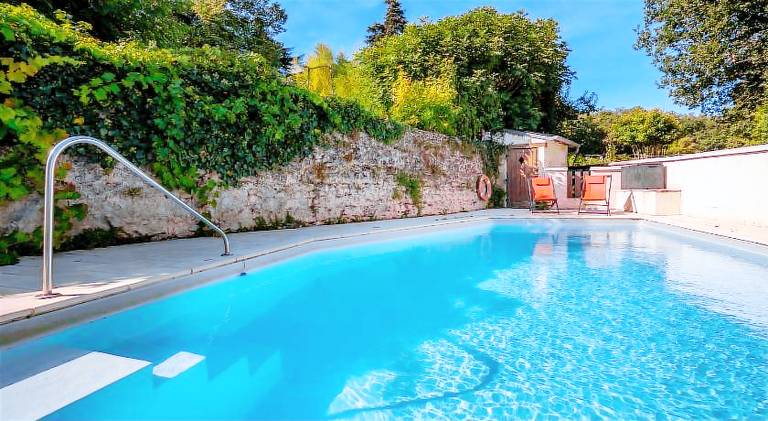 Vacation home with private pool, terrace & barbecue | Perfect for remote work | Pets are welcome — photo 4