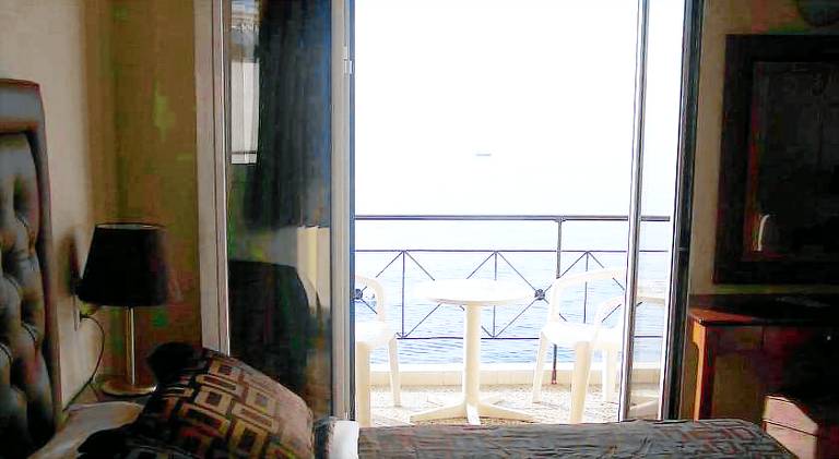 Queens Leriotis Hotel — photo 5