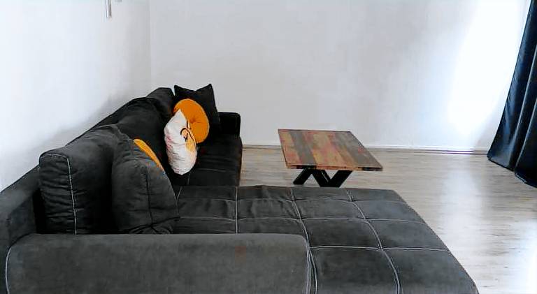 Rental apartment with 2 rooms for 5 persons — photo 2