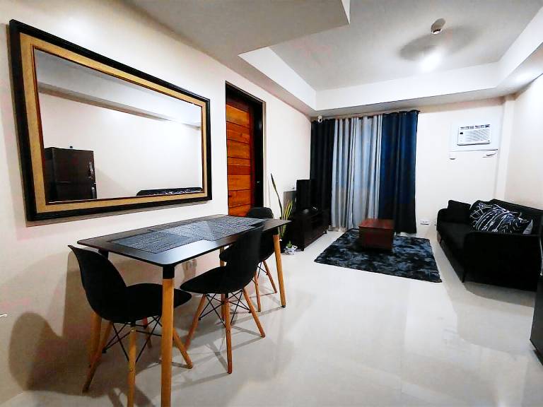 House Mabolo