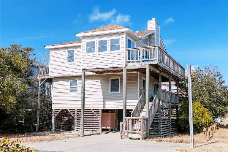 Child-friendly beautiful house with barbeque, yard & fast internet | Sea view | Beach nearby | Pets allowed — photo 4