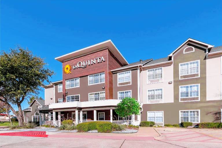 La Quinta Inn & Suites by Wyndham Rockwall in Rockwall, TX