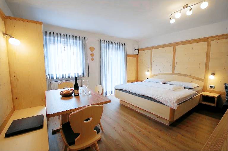 Fully equipped pleasant rental apartment with fast internet | Mountain view | Next to the ski | Pets are welcome — photo 3
