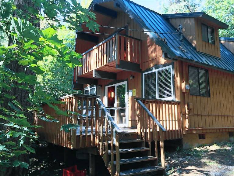 Cabin Warnick