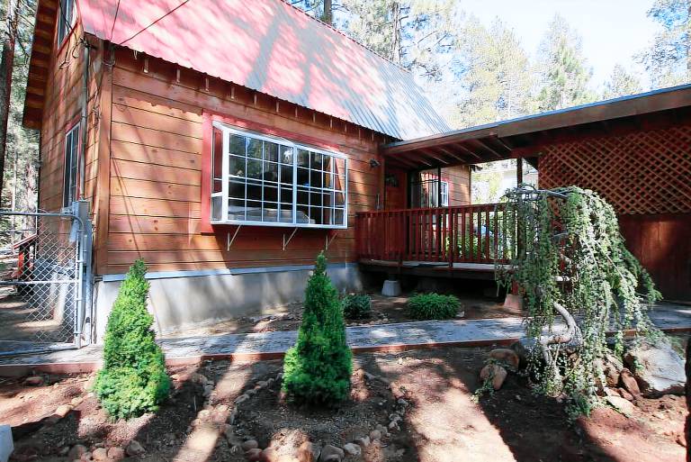 Cabin Stateline