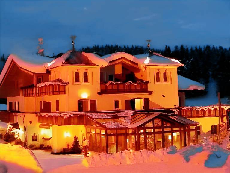 Hotel Albion Mountain Spa Resort Dolomites in Ortisei
