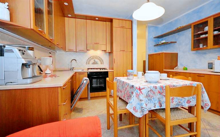 Children-friendly holiday apartment with patio | Close to the beach | Dogs allowed — photo 5