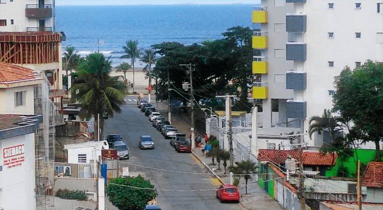 Holiday apartment with 2 rooms for 7 persons in Praia Grande
